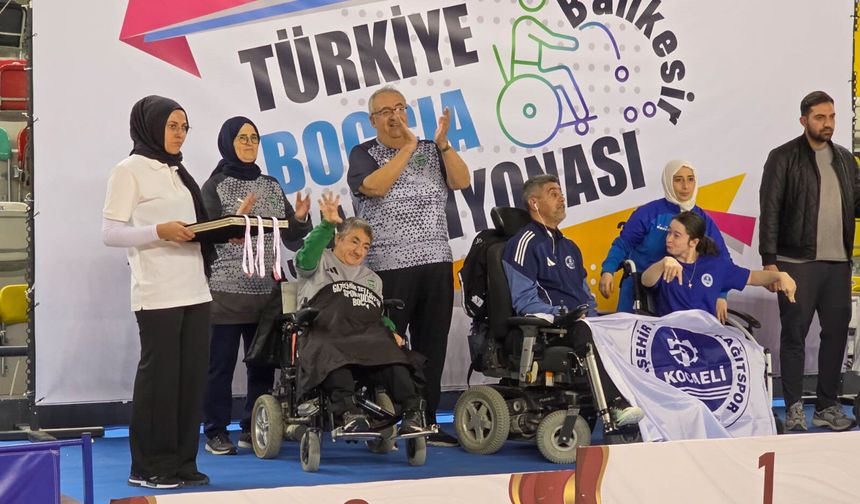Gaziemir Belediyesi Boccia Takımı  zirvede