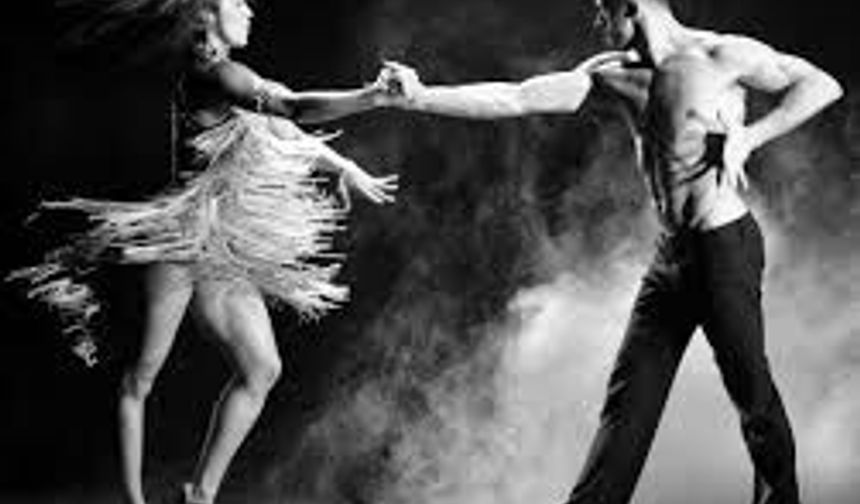 Körfez’de Latin ateşi: Bergama Vapuru bu kez dans için kalkacak