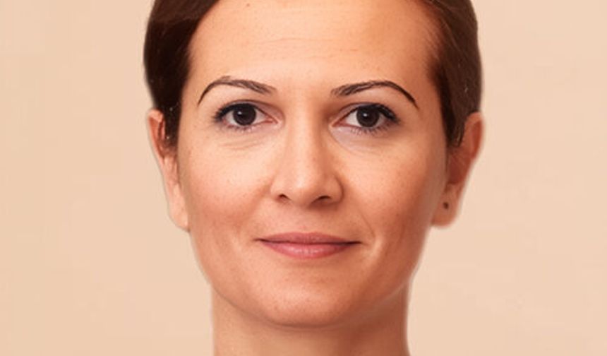 Şerife Bacı Mesleki ve Teknik Anadolu Lisesi | BİR ÜLKENİN RUHU: BAYRAK