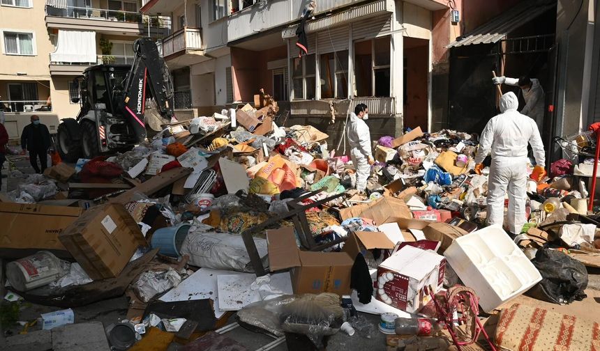 Karabağlar Belediyesi’nden çöp ev açıklaması