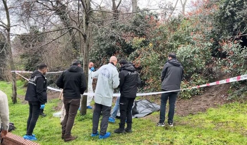 İstanbul'da parkta erkek cansız bedeni bulundu!