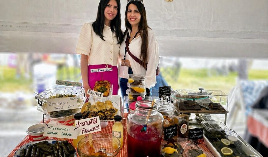 Alaçatı Ot Festivali’nde sağlıklı lezzet rüzgarı!