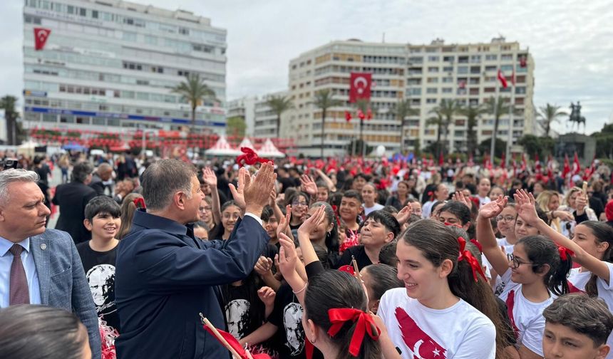 İzmir’de 23 Nisan coşkusu