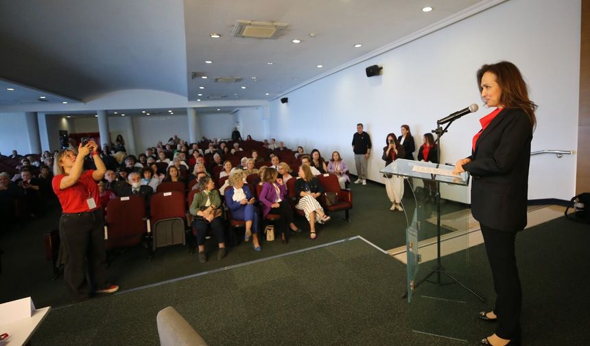 Karşıyaka’da eşitlik için ortak akıl çalıştayı düzenlendi