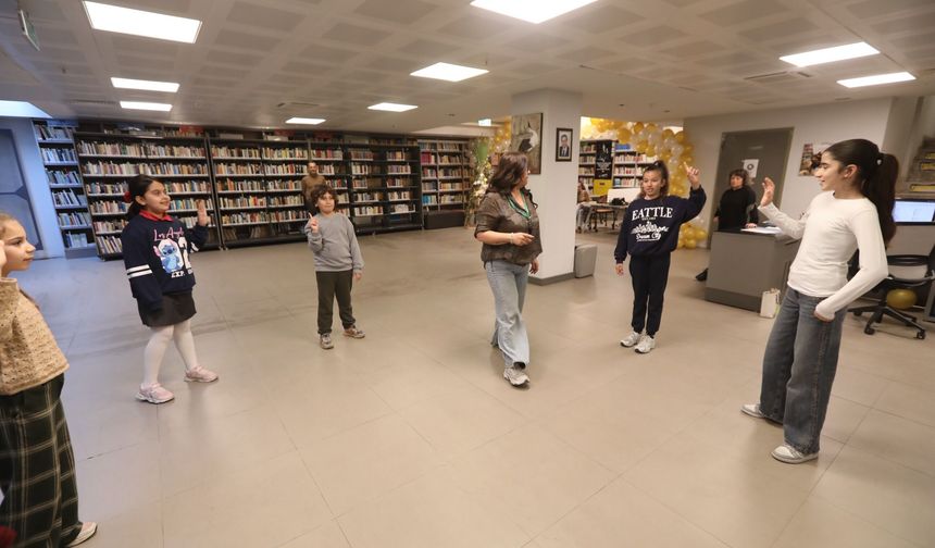 Efes Selçuk’ta 'Kütüphane Haftası' etkinliklerle başladı