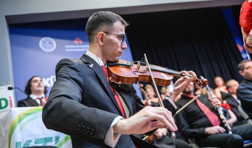 Otizm farkındalığı için İzmir’de anlamlı buluşma