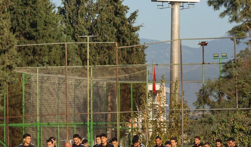 Altay yönetimi ile Ahmet Nur Çebi İzmir’de bir araya geliyor