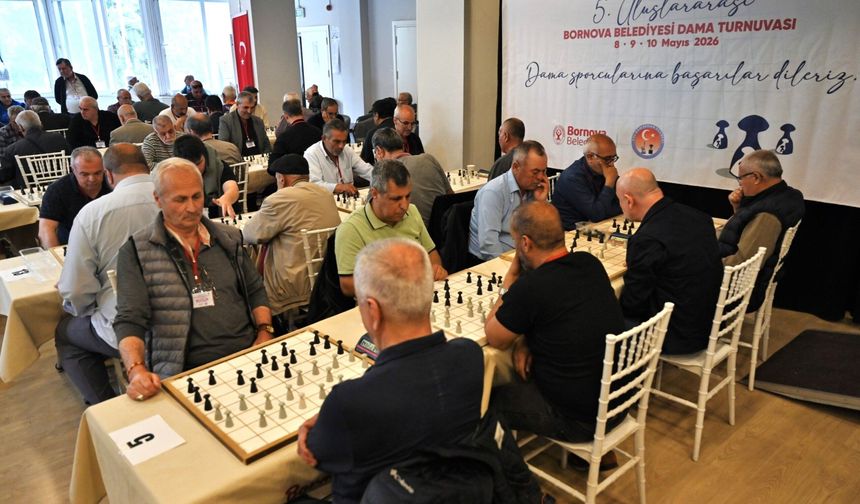 Bornova’da 5. Uluslararası Türk Daması Turnuvası sona erdi