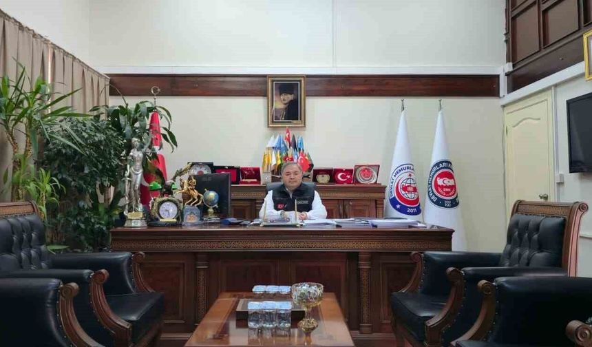 Memurdan maaş kaybı açıklaması: 'Bıçak kemiği parçalama noktasında'