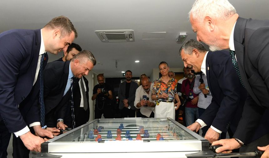 Özgür Özel’den Buca’daki yatırımlara yakın inceleme