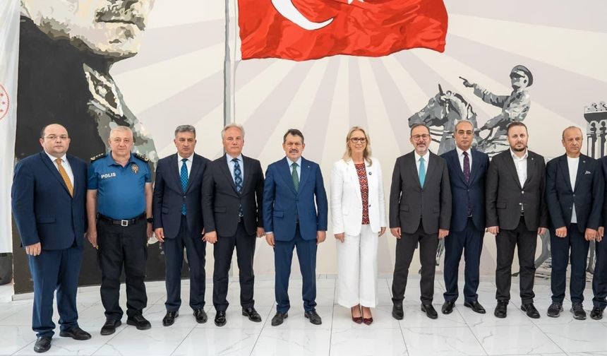 İzmir’de Ceza İnfaz Personeli Günü’ne özel program