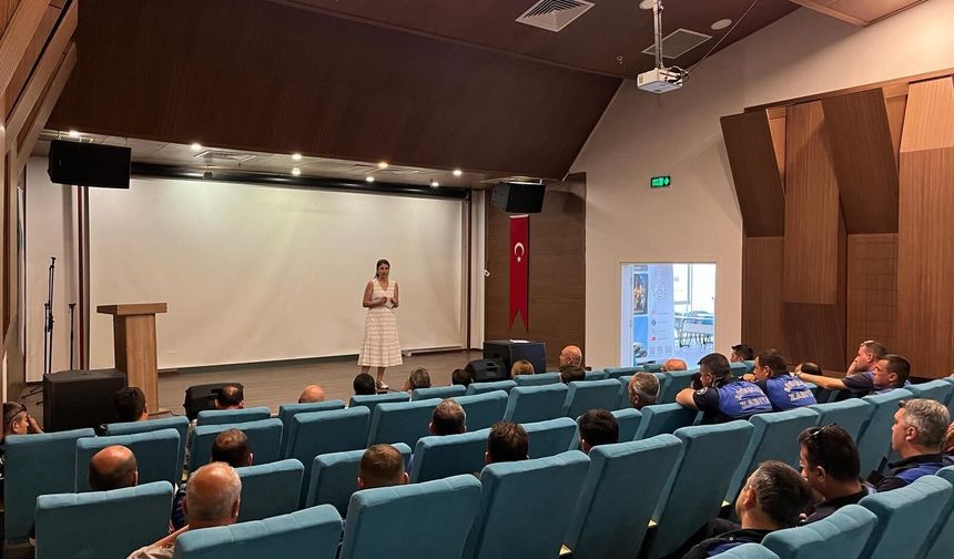 Manisa’da hal personeline eğitim