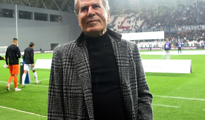 Altay'da Mustafa Denizli sesleri yükseldi
