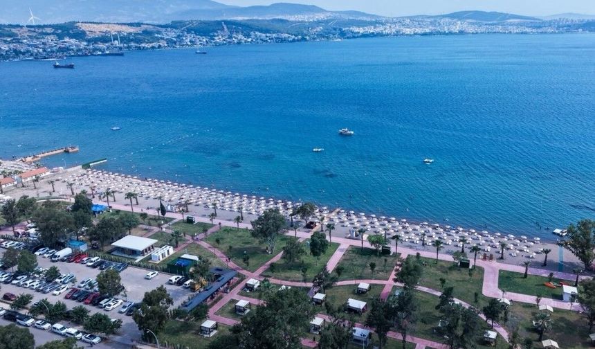 Aliağa'da Mavi Bayraklı plaj sayısı 3'e çıktı: ALBEST ödül aldı
