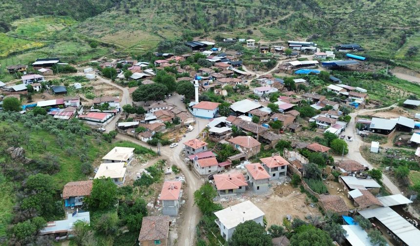 Saygılı müjdeyi verdi: Ödemiş’te yeni yuvaların teslim tarihi belli oldu!