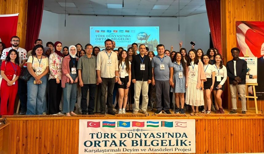 Liseli öğrenciler Türk Dünyası atasözlerini karşılaştırdı