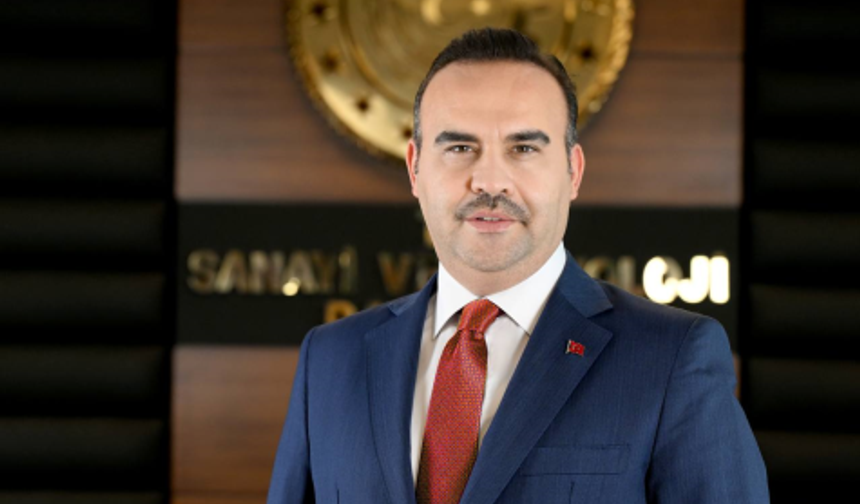 Bakan Kacır'dan yapay zeka girişimlerine 5 milyon TL'ye kadar kredi desteği