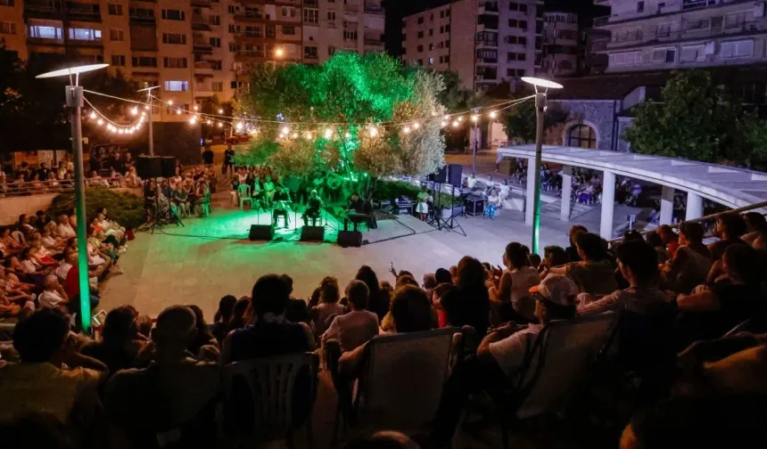 İzmir’de 'Zeytin Altında' klasik müzik rüzgarı
