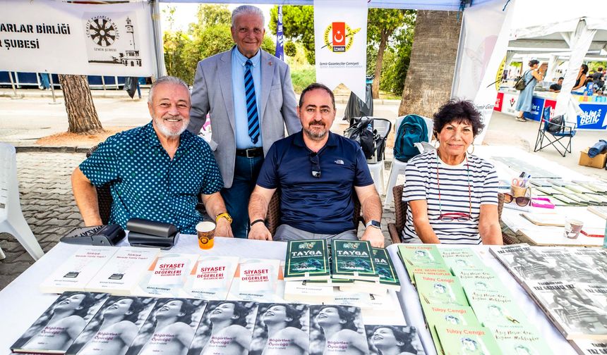 İGC’nin gazeteci-yazar üyeleri İZKİTAP’ta okurlarıyla buluştu