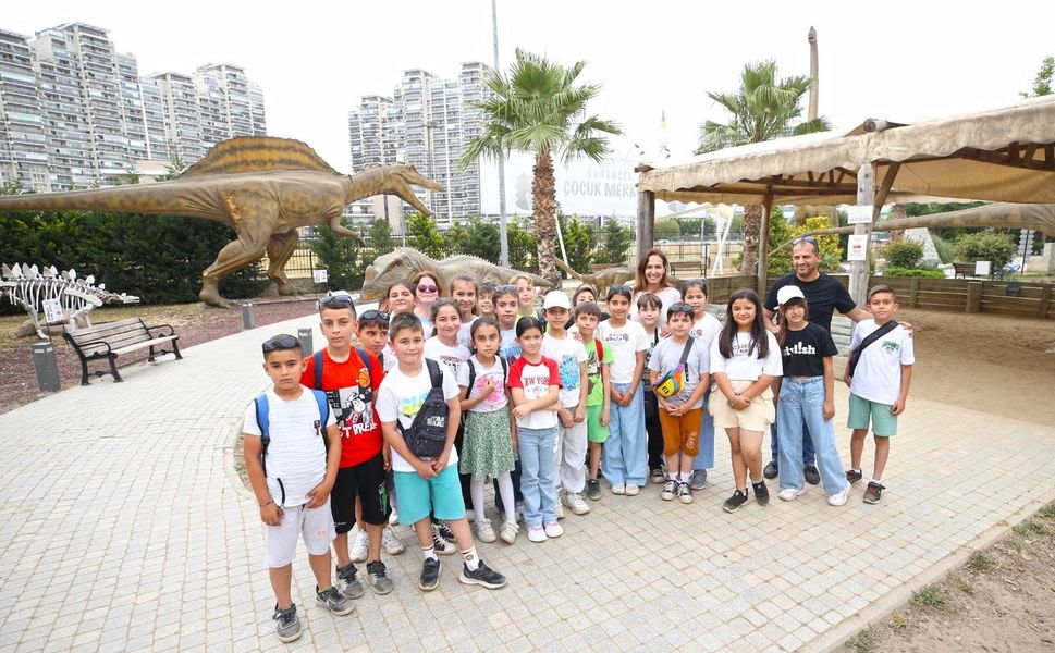Aileler dikkat! Karşıyaka Belediyesi’nden ücretsiz yaz okulu müjdesi