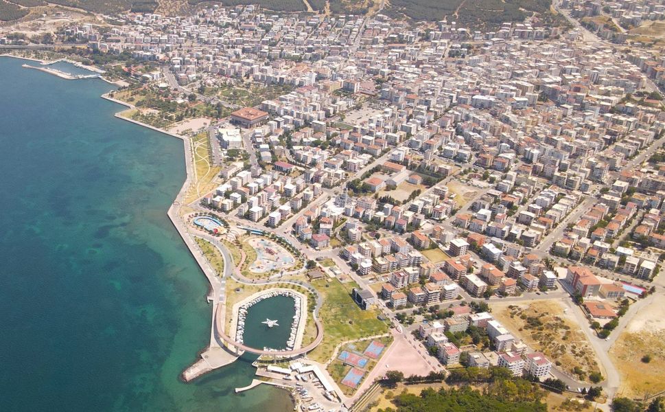 İzmir'de konut satışları yüzde 31 arttı: Lider ilçe şaşırttı