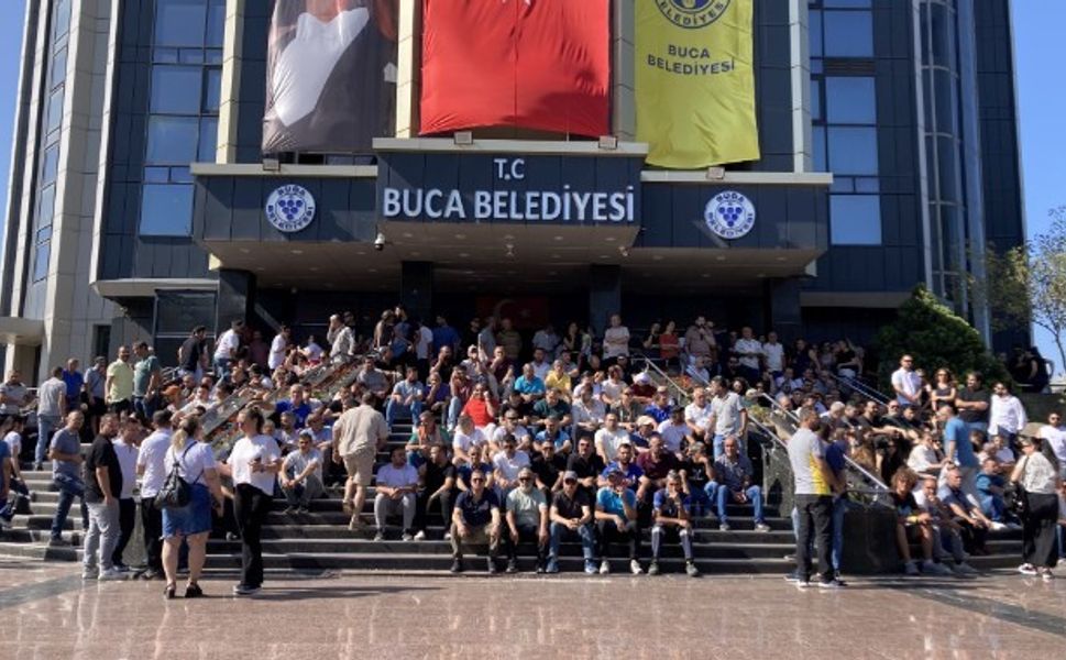Buca’da grev krizi büyüyor: İşçiler çıkarıldı, Başkan Duman’dan rest geldi!