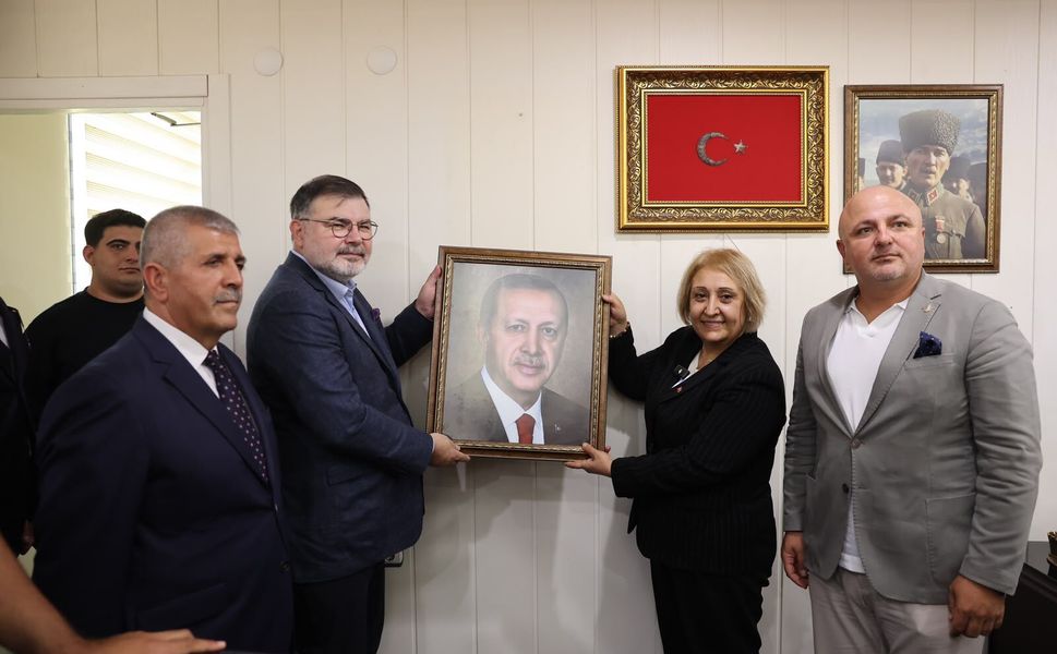 Menderes’te yeni dönem: 'Yeni tartışmalar değil, yeni eserler!'