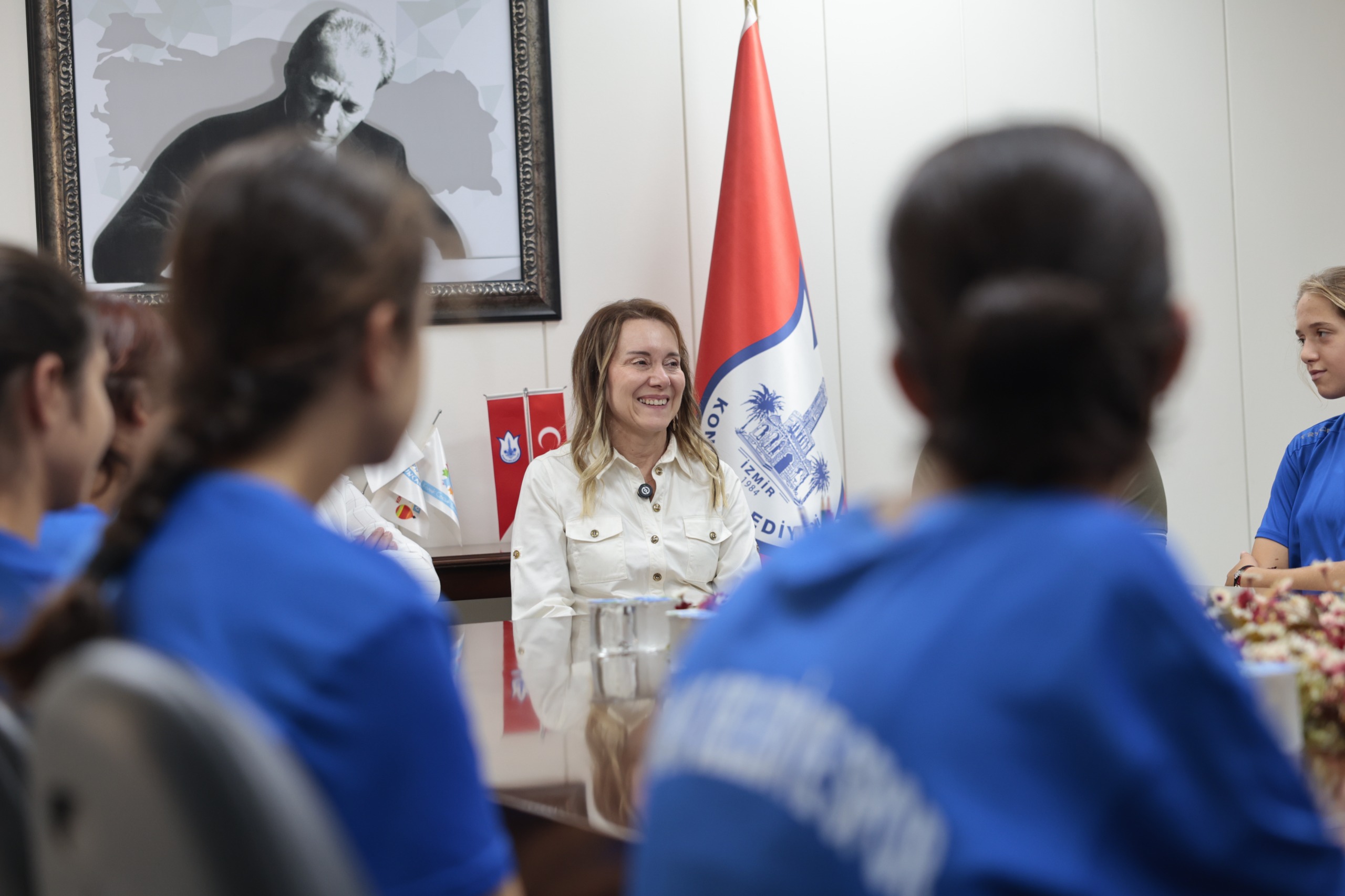 Başkan Mutlu Şampiyon Kızları Ağırladı (4) (1)