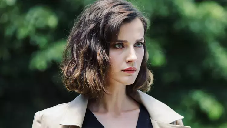 Irem Helvacıoğlu (3)