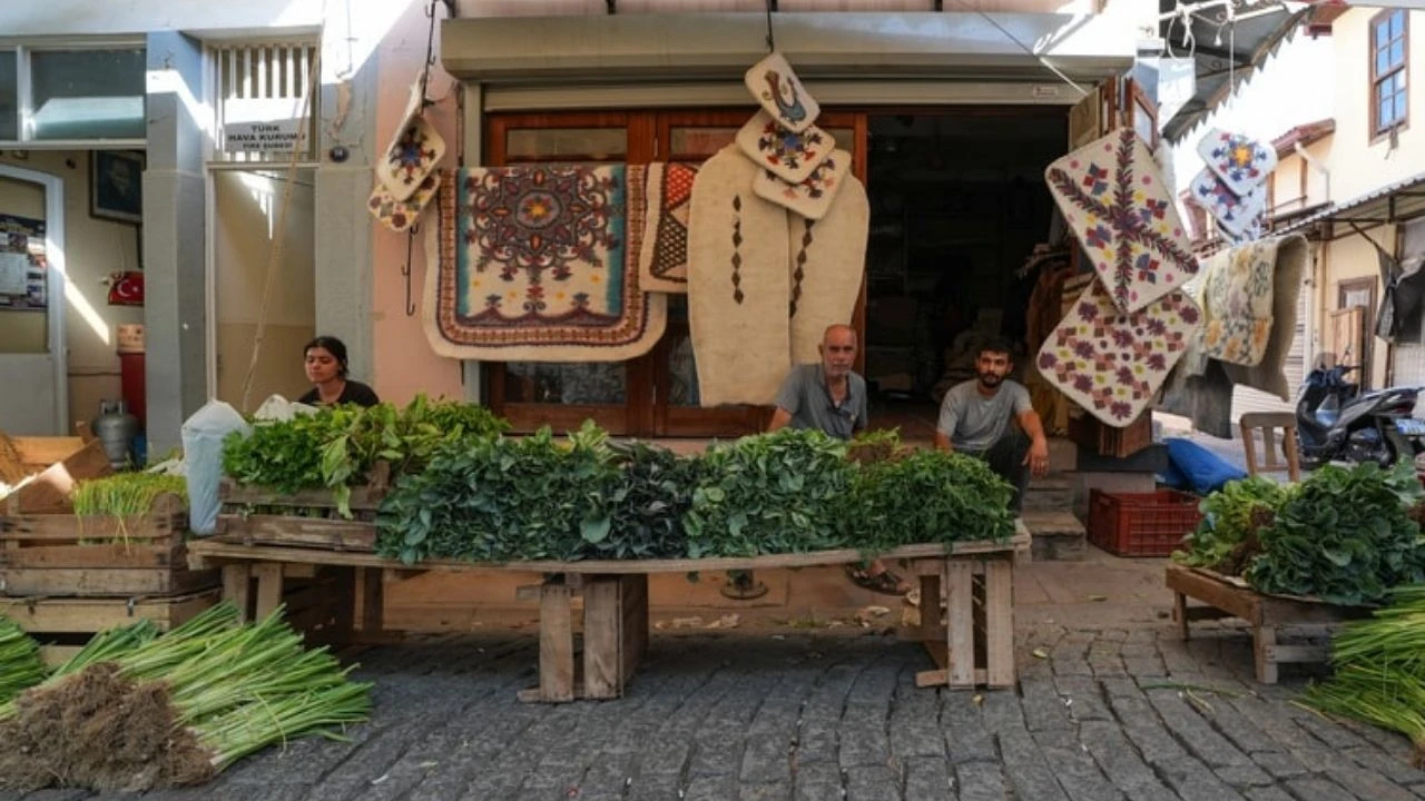Izmir Tire Pazari