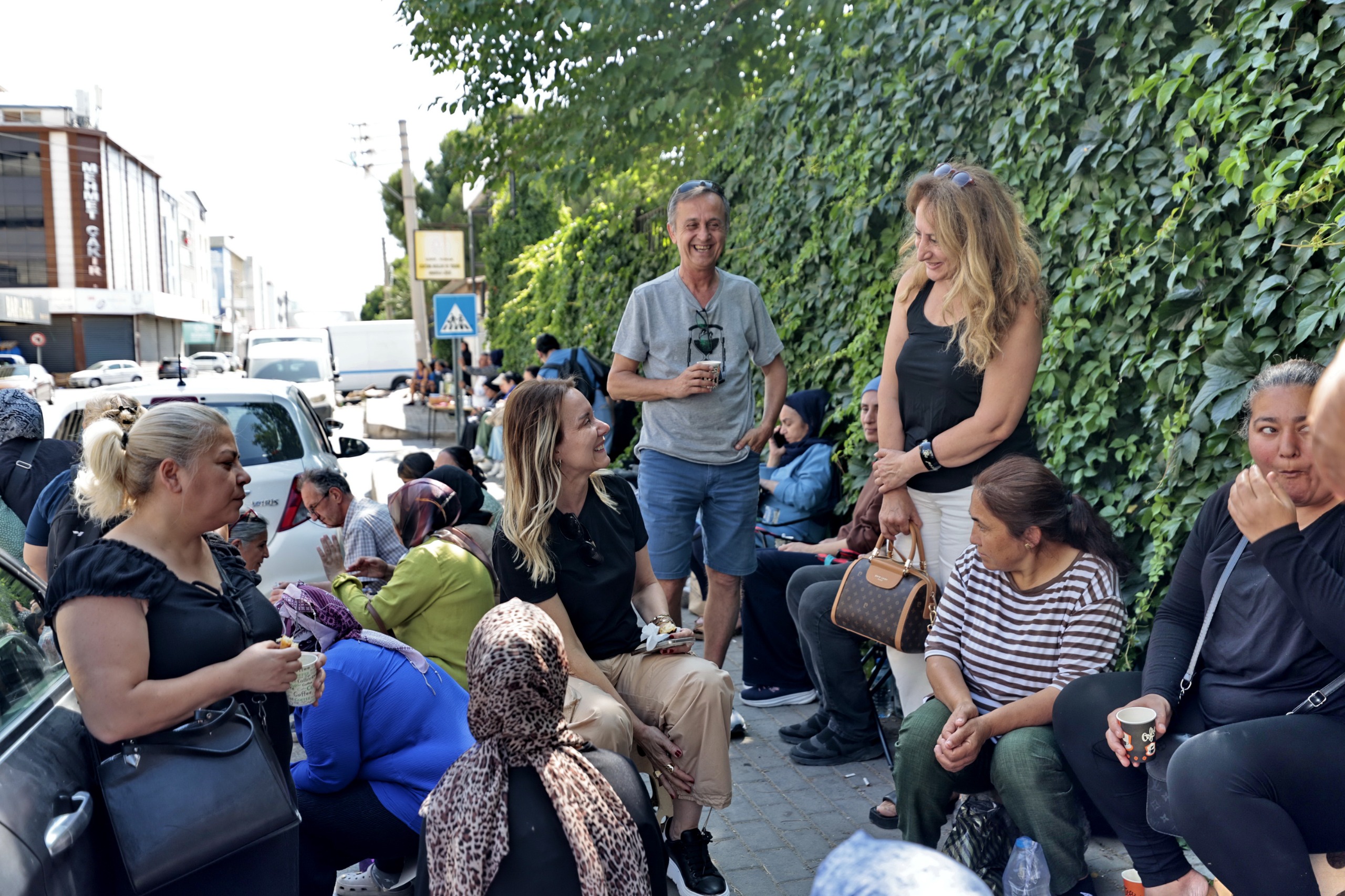 Konak Belediyesi Hafta Sonu Öğrenciler Için Mesai Yaptı (1)