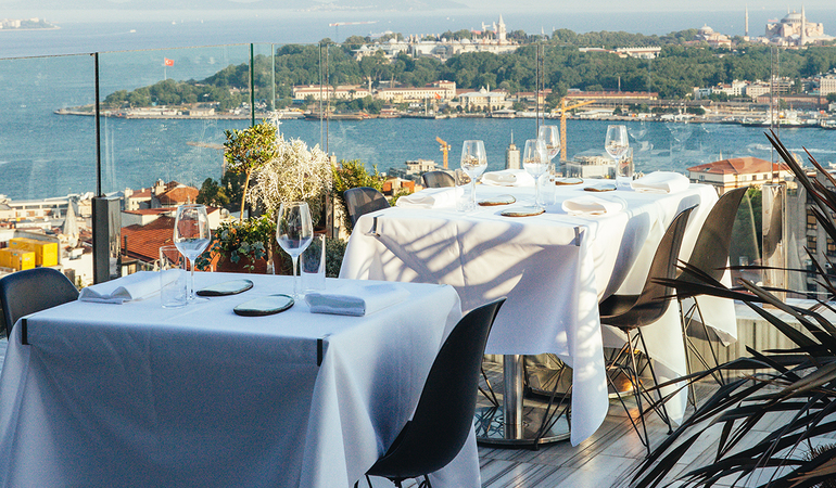 Medium Mikla Istanbul Rooftop