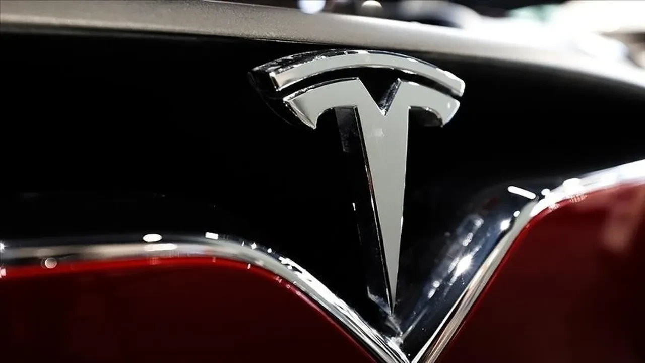 Tesla, Türkiye’de Satış Sistemini Tamamen Yeniliyor Ön Sipariş Bedeli Artıyor!-1