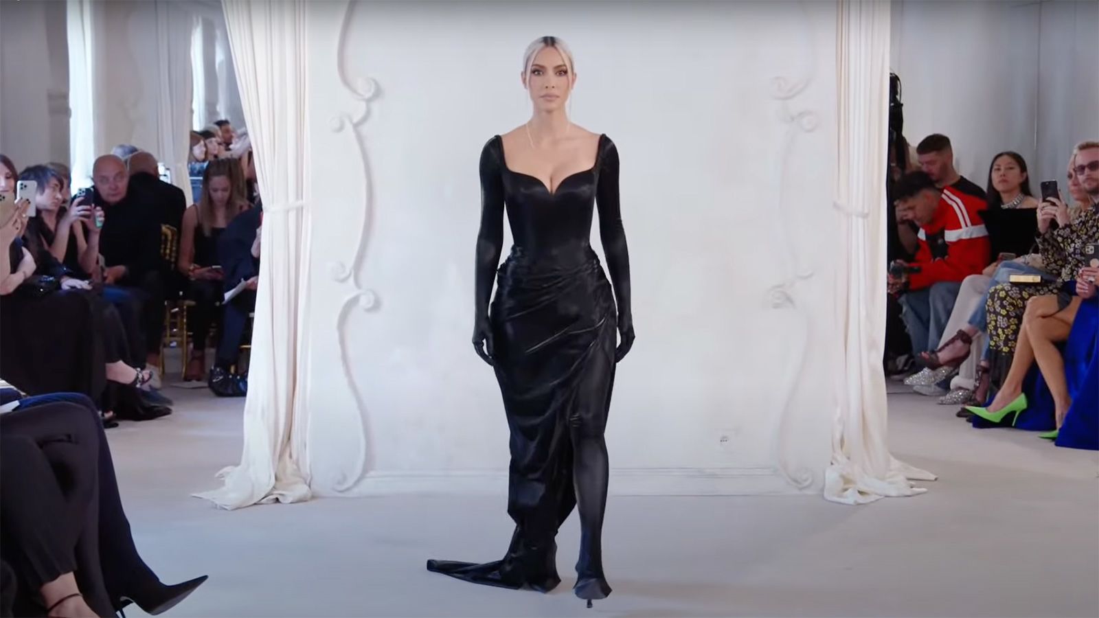 220706103143 Kim Kardashian Balenciaga Runway