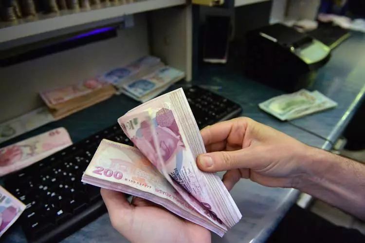 Merkez Bankası sonrası kredi yarışı başladı! Faizsiz en yüksek veren banka hangisi?