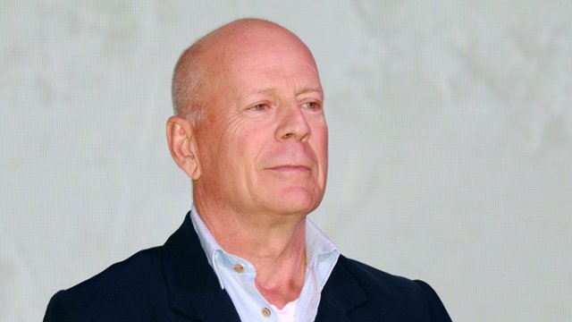 Bruce Willis (2)