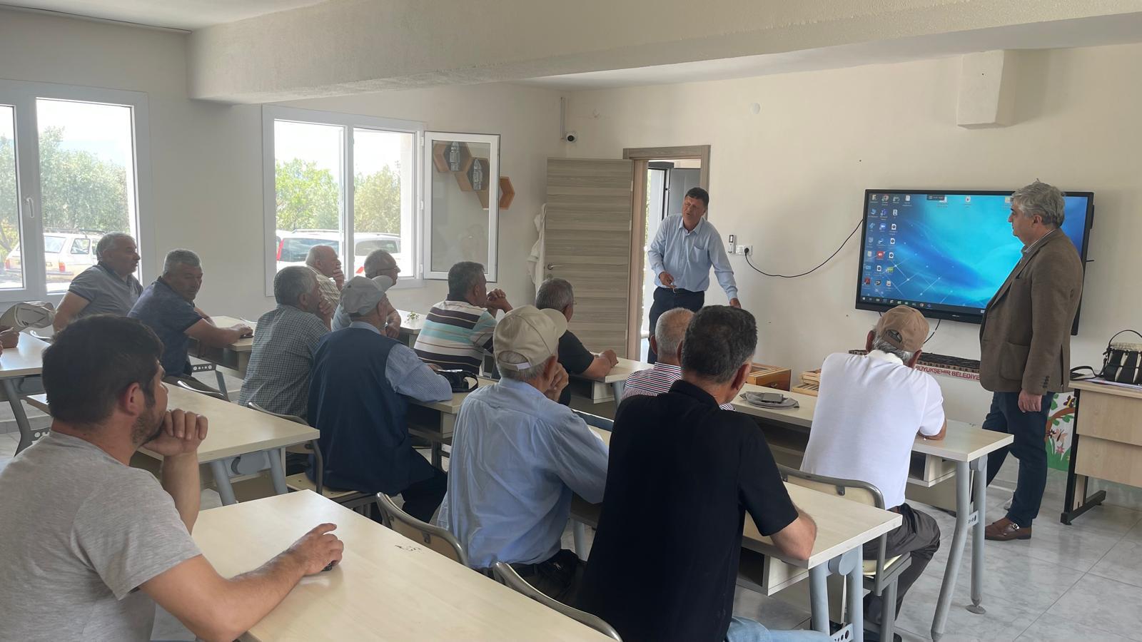Büyükşehir’den Arıcılara Ana Arı Desteği (6)