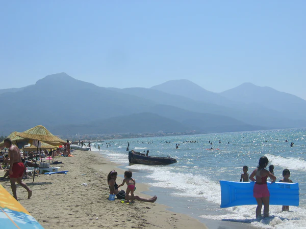 Davutlar Beach 600X600