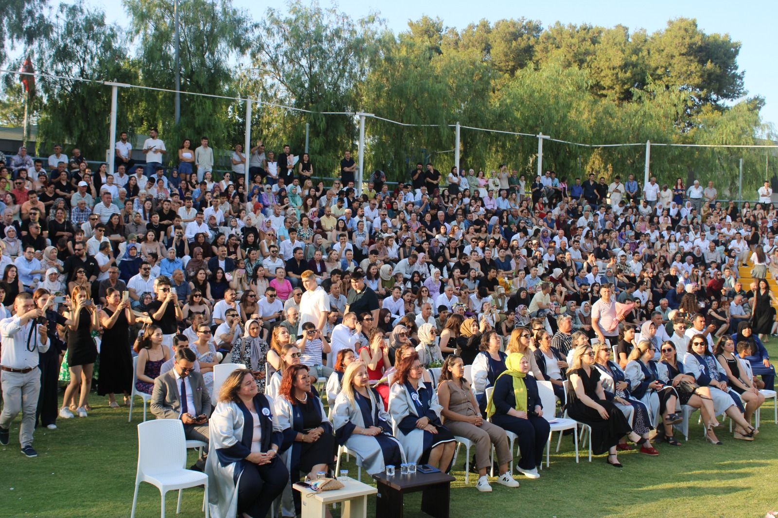 ++Eü Hemşi̇reli̇k Fakültesi̇ Mezuni̇yet 2025 (3)
