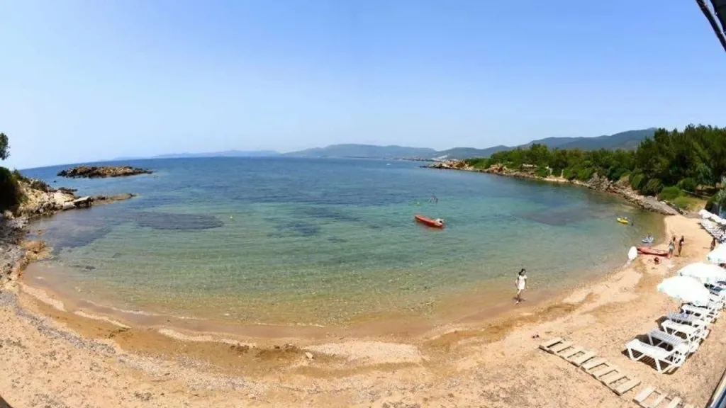 Gokkusagi Koyu Sessiz Beach (1)
