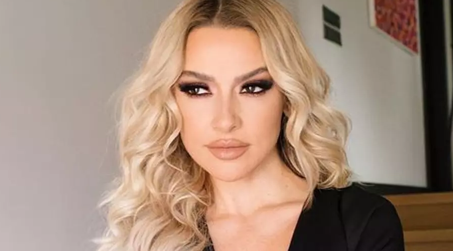 Hadise-2