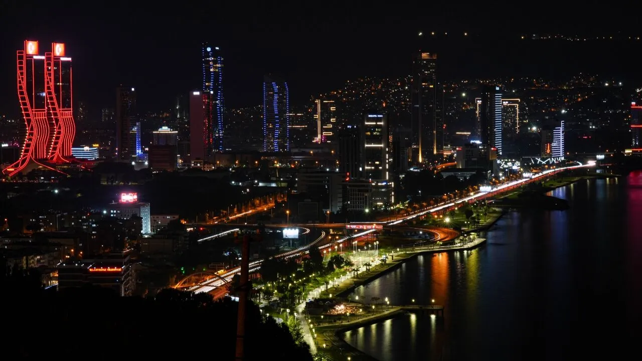 Izmir Gece 1 1