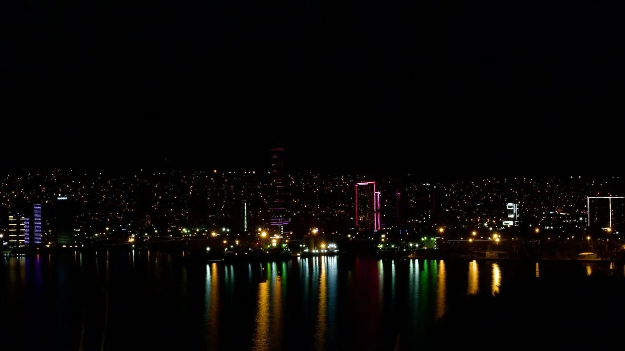 Izmir Gece 5