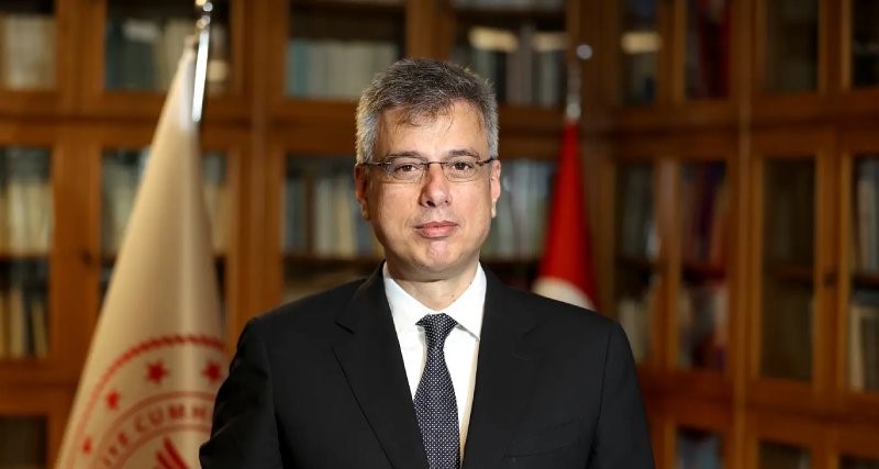Saglik Bakani Memisoglu Kucuk