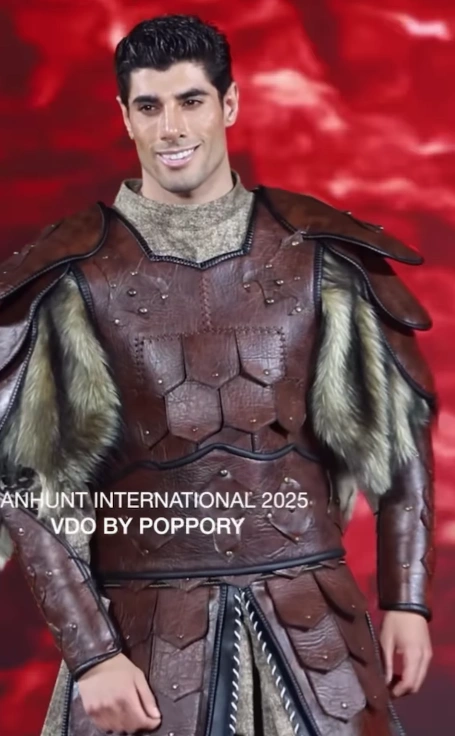 Türk Model Özkan Görmez-1