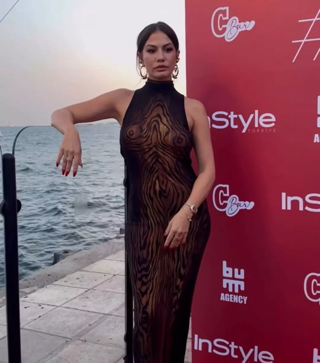 demet özdemir-1