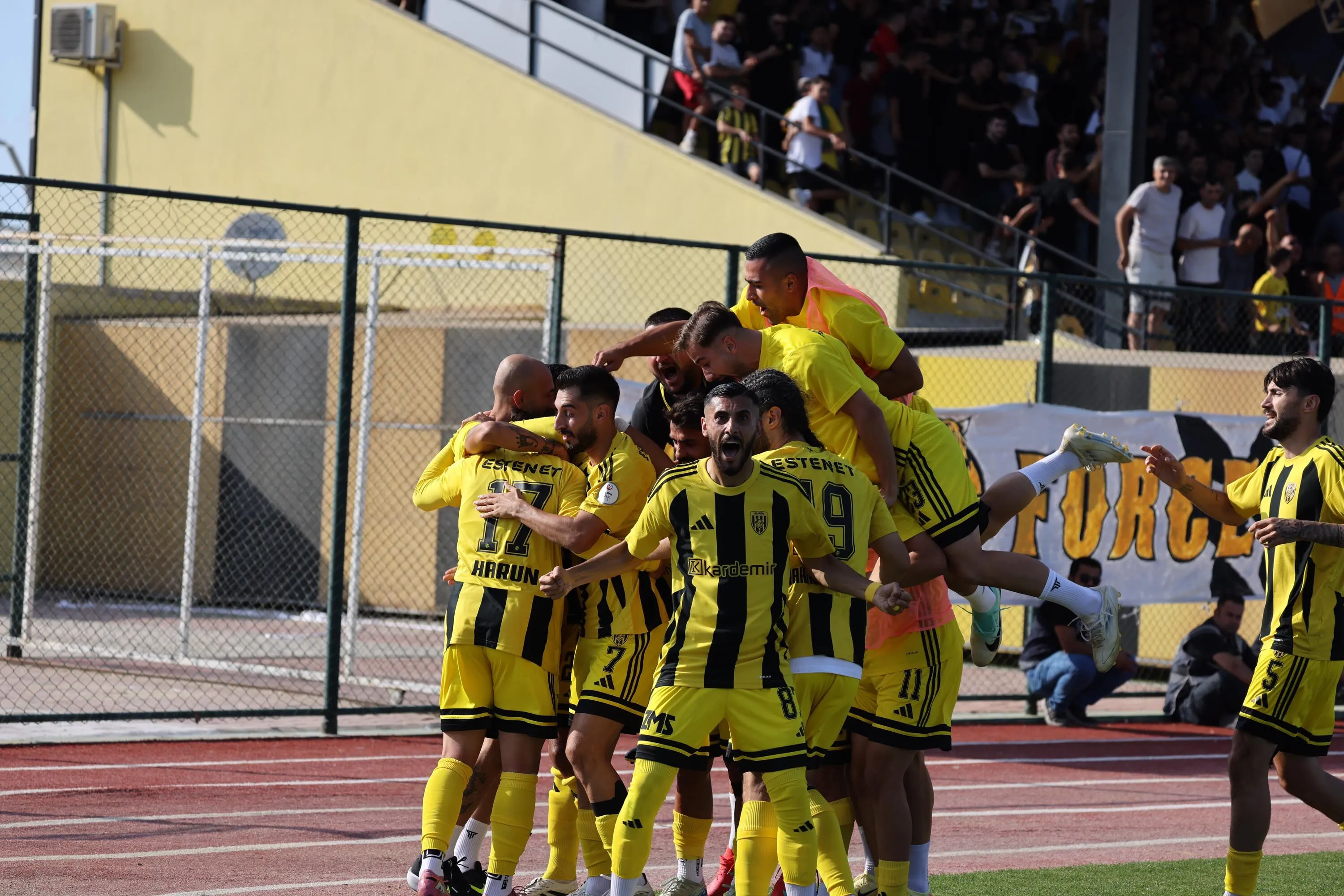 Aliaga Fk Kahramanmaras Istiklal Foto 879785 261340 1