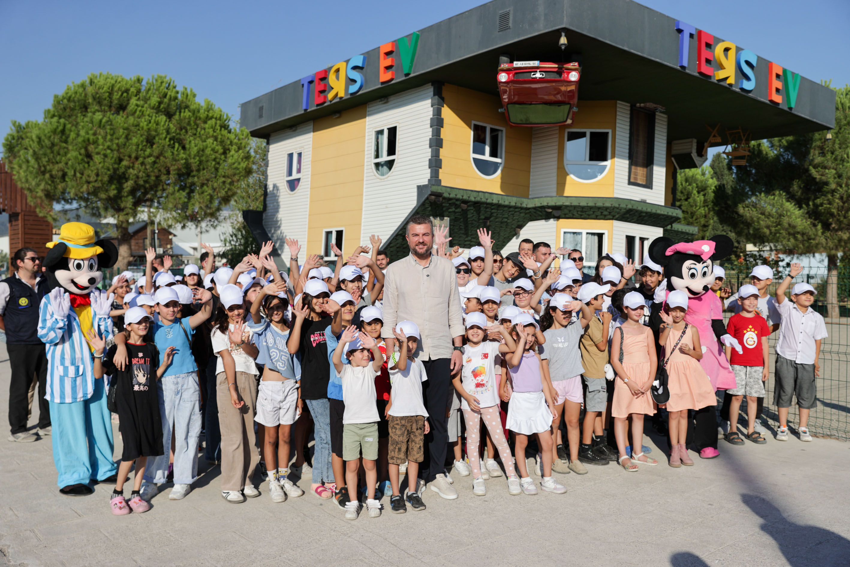 Başkan Duman’dan Çocuklara Lunapark Sürprizi (3)