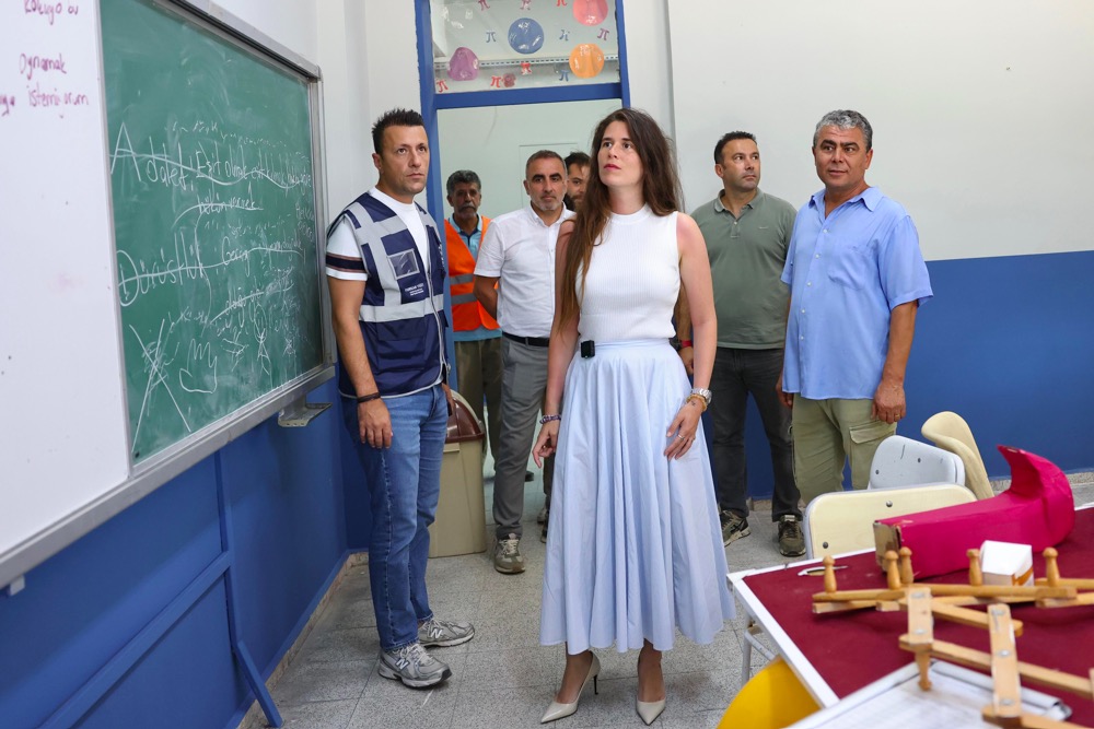 Çeşme Belediyesinden Okullarda Yenileme Çalışması8