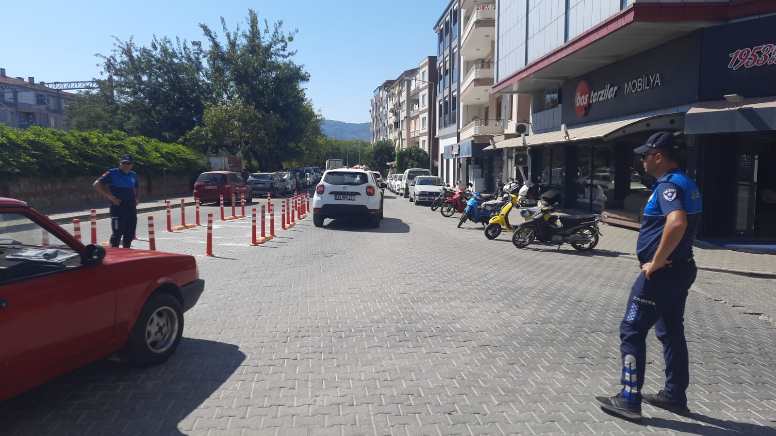 Efes Selçuk’ta Şehi̇r İçi̇ Trafi̇kte Yeni̇ Dönem Başladi (1)